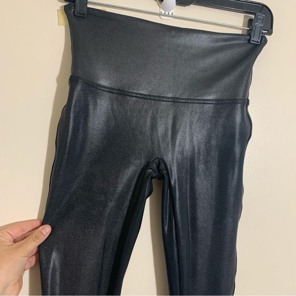 SPANX faux leather leggings L - Picture 13 of 16
